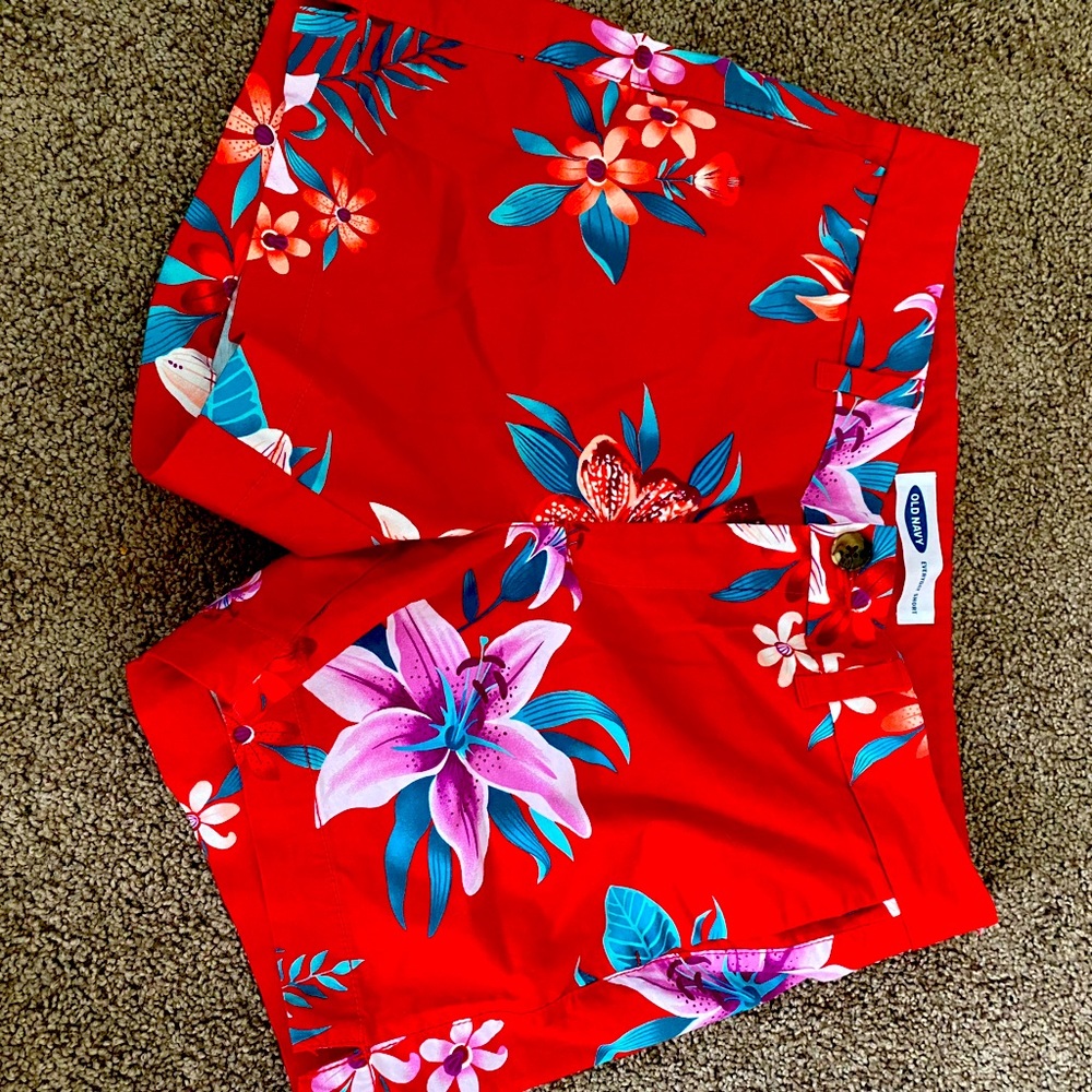 Never Worn! Old Navy Shorts!